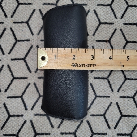 RAY-BAN BLACK SUNGLASSES CASE w CLEANING CLOTH - Picture 8 of 8